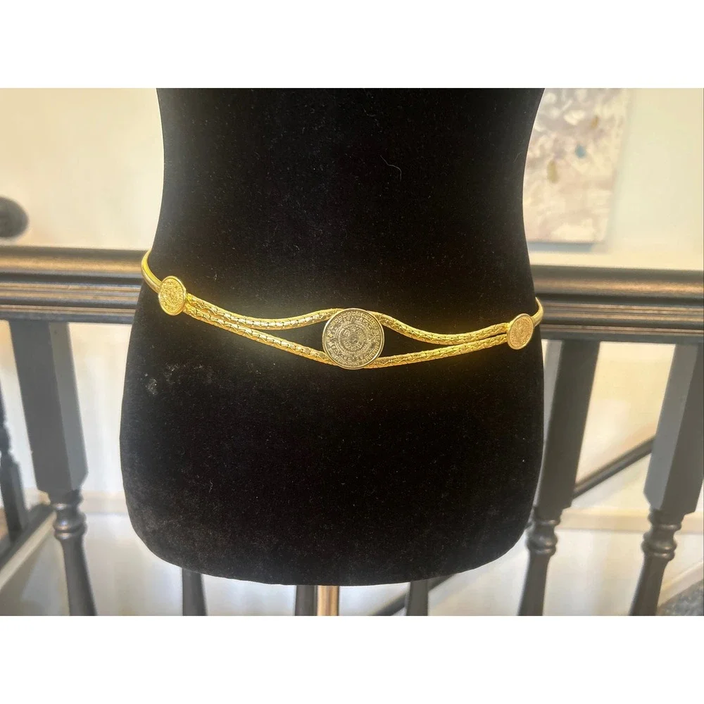 Vintage Gold Tone Metal Snake‎ Chain Coin Medallion Belt 29 Inch